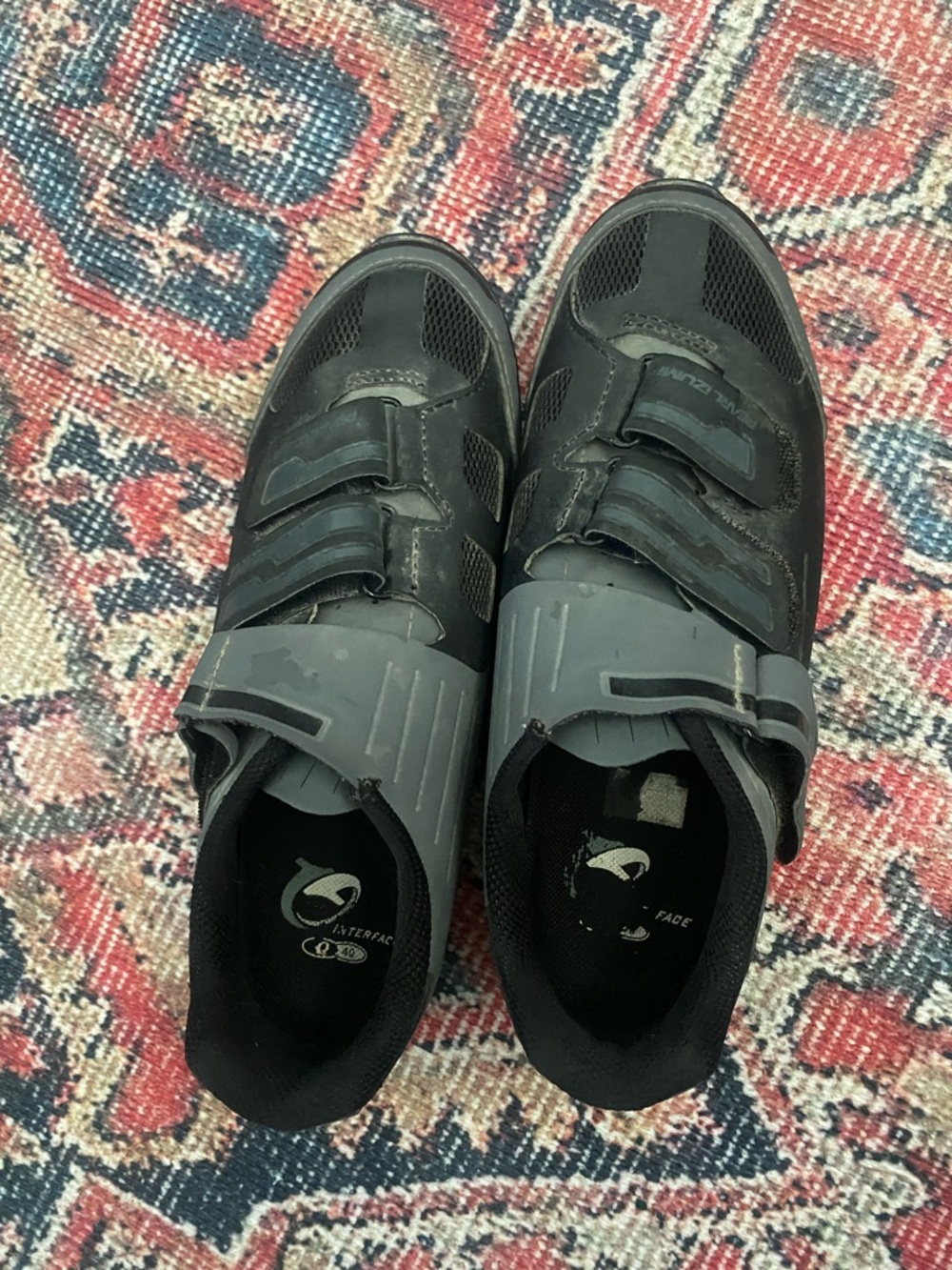 Pearl Izumi All-Road v5 bike shoes